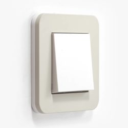 GIRA E3 Sand/White light switch