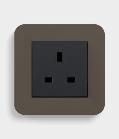 GIRA E3 Umber Single Unswitched Socket