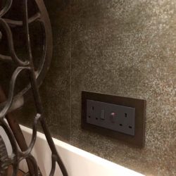 esprit-brown-sockets-default00
