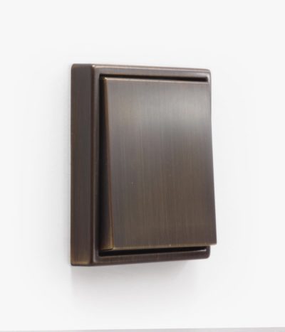 LS 990 Antique Brass Single (retractive, push-to-make)