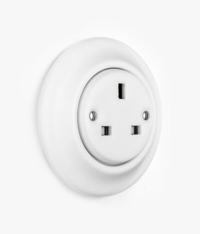 Katy Paty Roo Alba matt plug socket