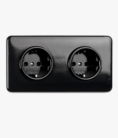 Bakelite double EU Socket, square backplate